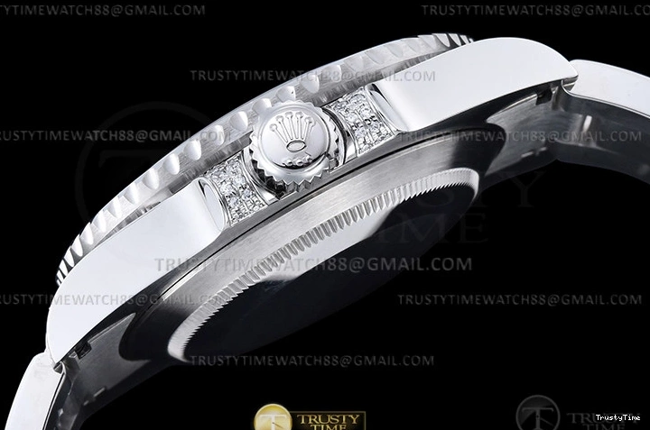 1224 Bright Submariner 116610LV 904L Dia SS SS Grn Noob VR 1083